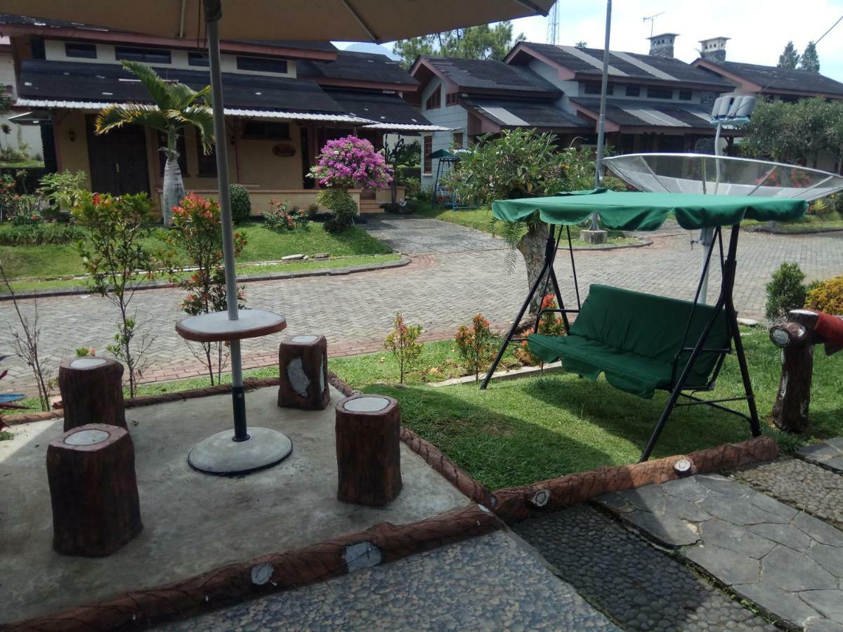 Vila Kota Bunga Private Pool Puncak Eksteriør billede