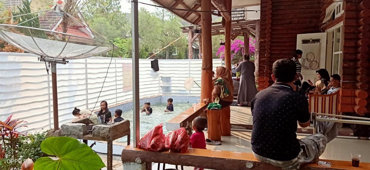 Vila Kota Bunga Private Pool Puncak Eksteriør billede